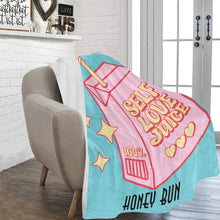 Load image into Gallery viewer, Custom Fleece Blankets
